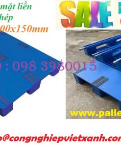Pallet nhựa có lõi sắt