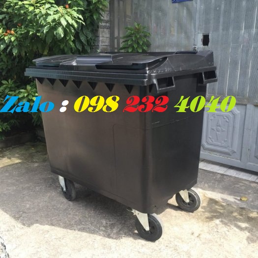 Thùng rác 660 lít màu đen
